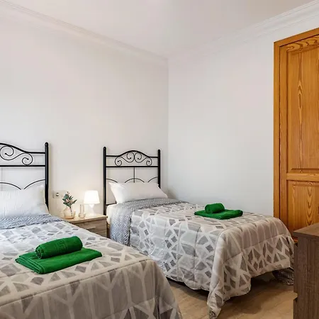Apartament Ganivet *